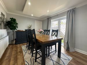 Dining Room - click for photo gallery